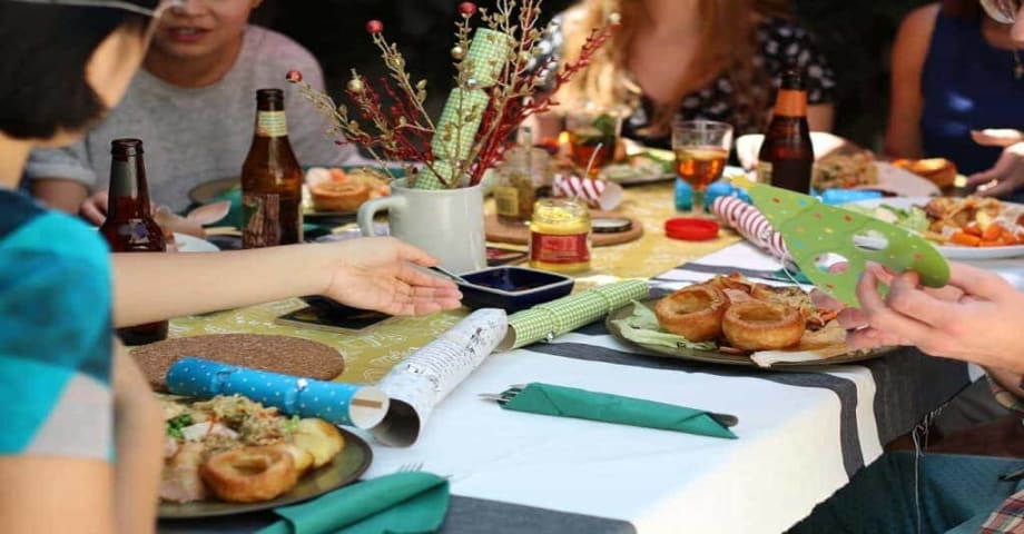 Comer en equipo refuerza el trabajo en equipo y aumenta la motivación.